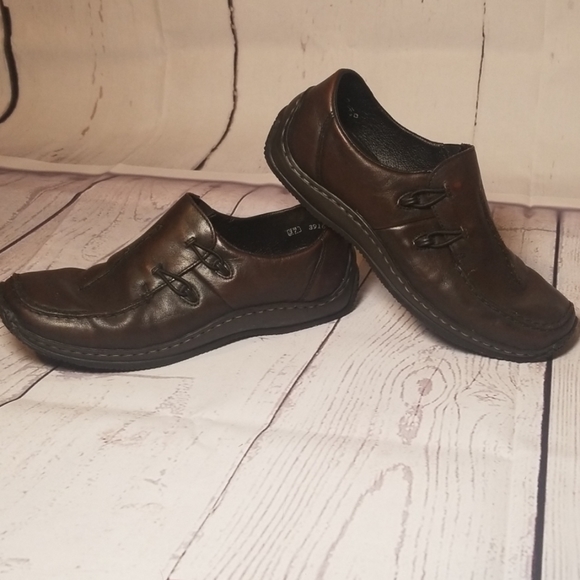 rieker ladies moccasins